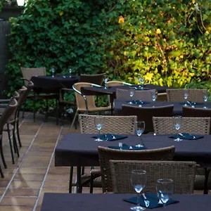 largolla-hostal.catalonia-hotels.com/