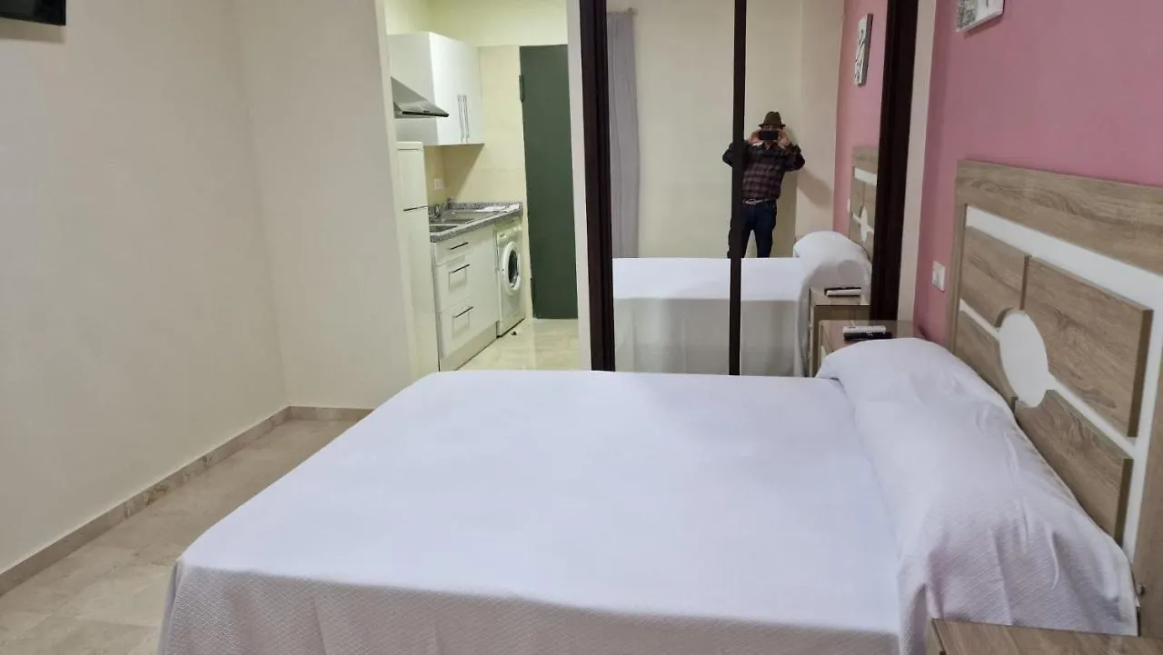 Hotel Nuevo Espartinas 2*,  Spain